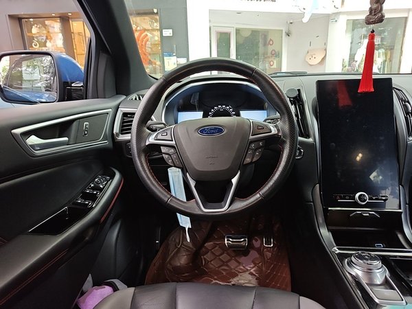 Ford Edge 2020, 44600 км, за 17625 USD - фото 7
