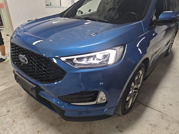 Ford Edge 2020, 59300 км, за 18329 USD - фото 9