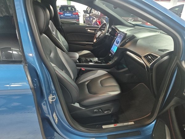 Ford Edge 2020, 59300 км, за 18329 USD - фото 23