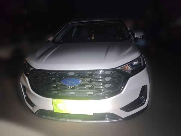 Ford Edge 2021, 31500 км, за 18831 USD