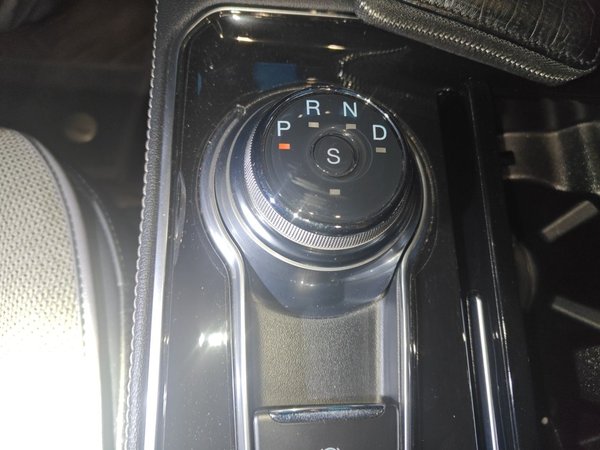 Ford Edge 2021, 31500 км, за 18831 USD - фото 15
