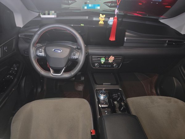 Ford Edge 2021, 31500 км, за 18831 USD - фото 10