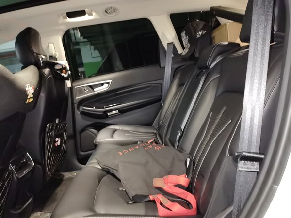 Ford Edge 2021, 39200 км, за 18241 USD - фото 18
