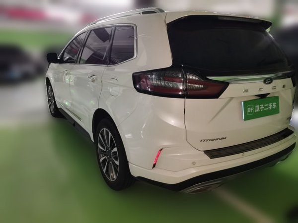 Ford Edge 2021, 39200 км, за 18241 USD