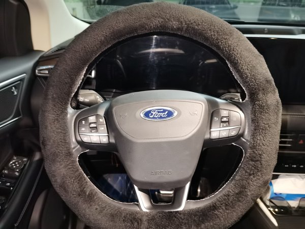 Ford Edge 2021, 39200 км, за 18241 USD - фото 11