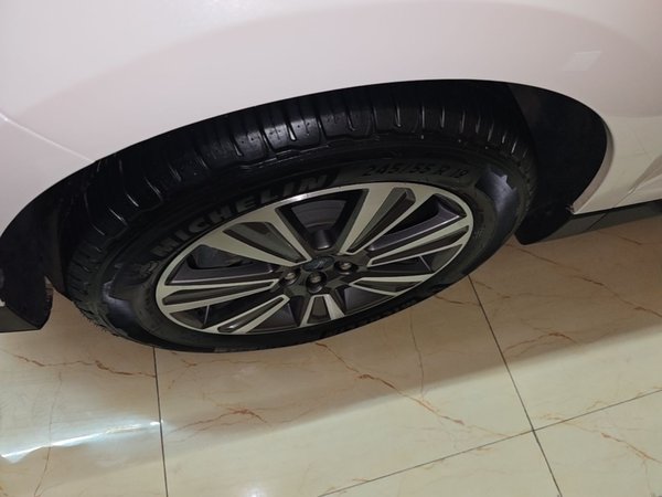 Ford Edge 2021, 43800 км, за 20857 USD - фото 8