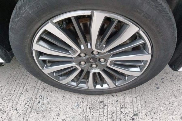 Ford Edge 2021, 45900 км, за 19101 USD - фото 8