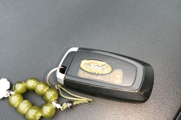 Ford Edge 2021, 45900 км, за 19101 USD - фото 9