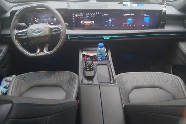 Ford Edge 2023, 31700 км, за 21474 USD - фото 19