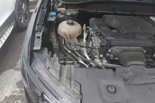 Ford Edge 2023, 31700 км, за 21474 USD - фото 12