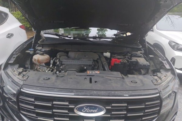 Ford Edge 2023, 31700 км, за 21474 USD - фото 10