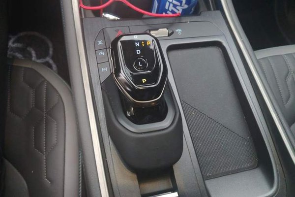 Ford Edge 2023, 31700 км, за 21474 USD - фото 24