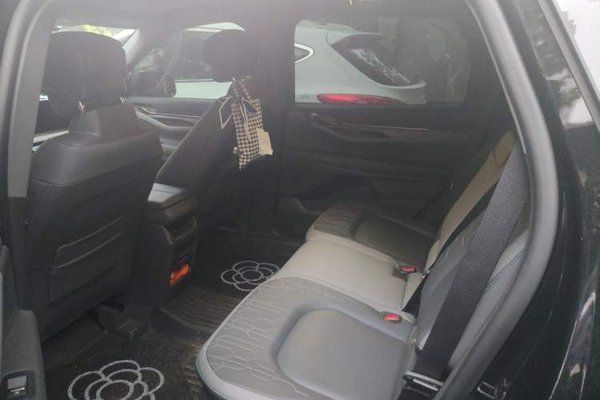 Ford Edge 2023, 31700 км, за 21474 USD - фото 27