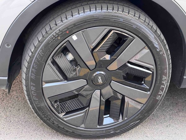 Ford Equator 2025, 6300 км, за 24180 USD - фото 8