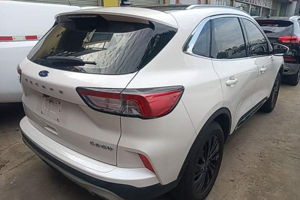 Ford Escape 2024, 77000 км, за 14560 USD - фото 6