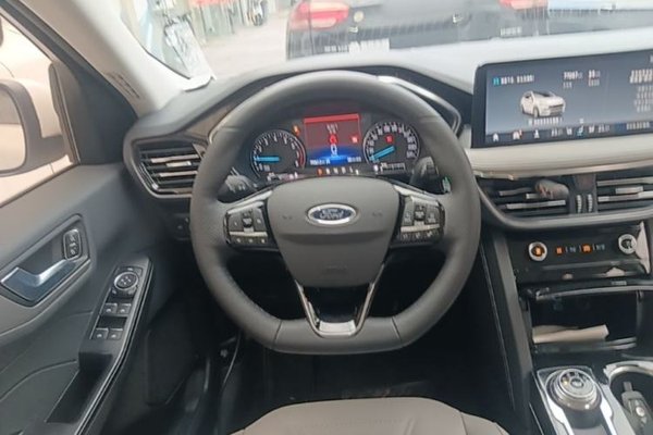 Ford Escape 2024, 77000 км, за 14560 USD - фото 17