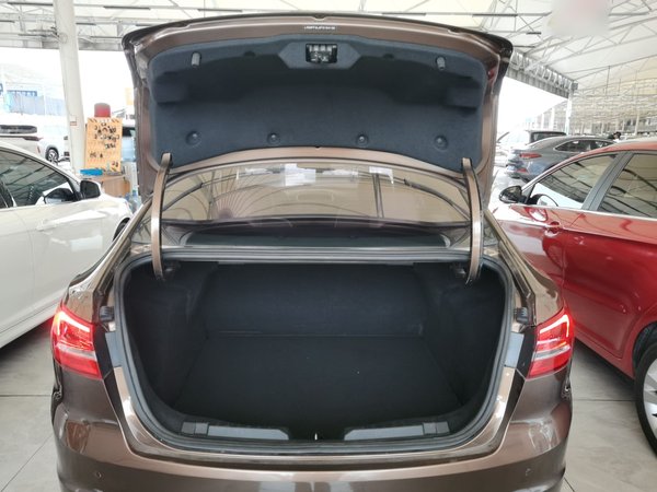 Ford Escort 2015, 104200 км, за 5110 USD - фото 18