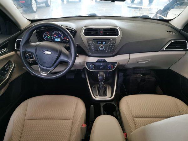 Ford Escort 2015, 104200 км, за 5110 USD - фото 20