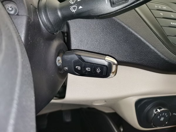 Ford Escort 2015, 104200 км, за 5110 USD - фото 19