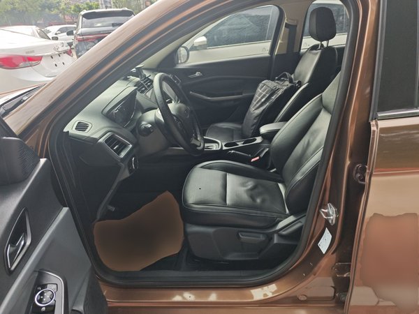 Ford Escort 2015, 115600 км, за 5467 USD - фото 18