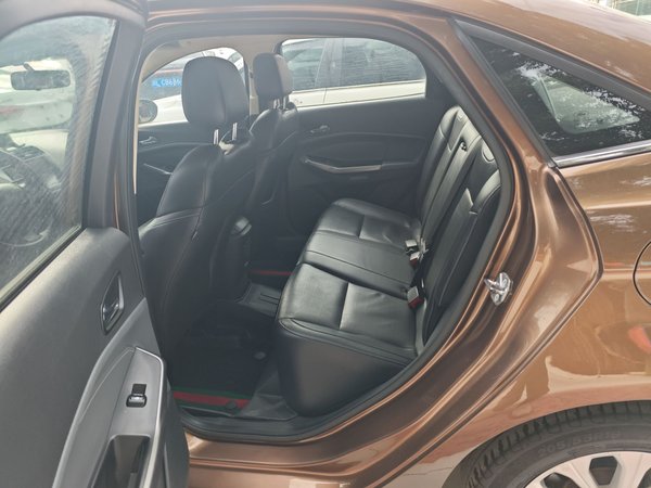 Ford Escort 2015, 115600 км, за 5467 USD - фото 20