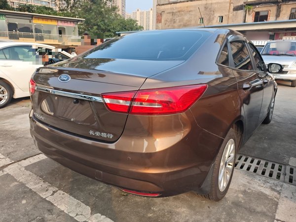 Ford Escort 2015, 92800 км, за 4959 USD - фото 6