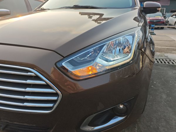 Ford Escort 2015, 92800 км, за 4959 USD - фото 9