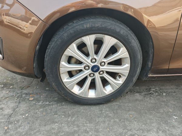 Ford Escort 2015, 92800 км, за 4959 USD - фото 8