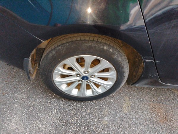 Ford Escort 2015, 105700 км, за 4522 USD - фото 10