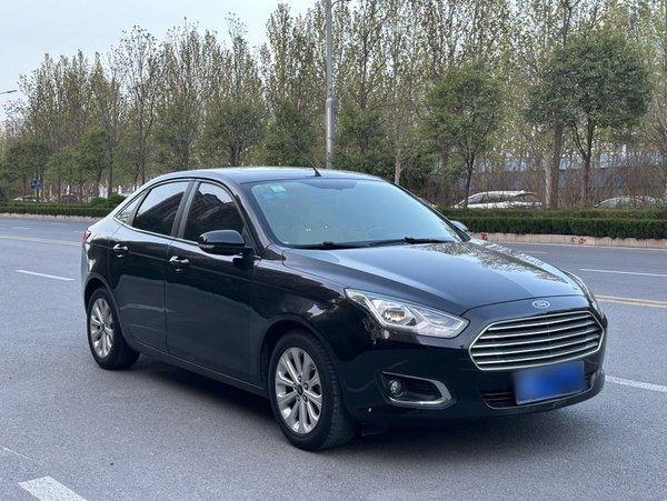 Ford Escort 2015, 160800 км, за 5209 USD - фото 7