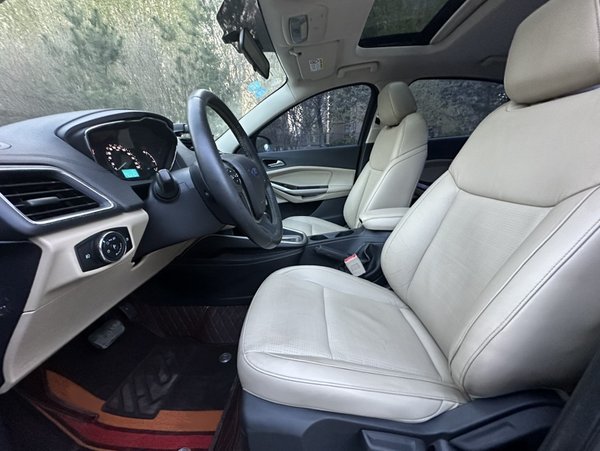 Ford Escort 2015, 160800 км, за 5209 USD - фото 21