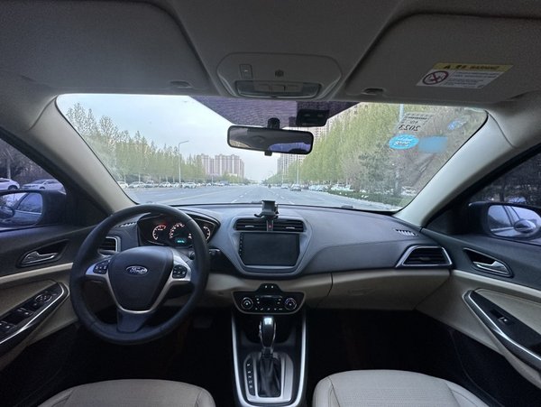 Ford Escort 2015, 160800 км, за 5209 USD - фото 20