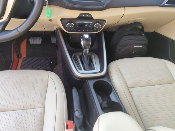Ford Escort 2015, 160800 км, за 5209 USD - фото 12