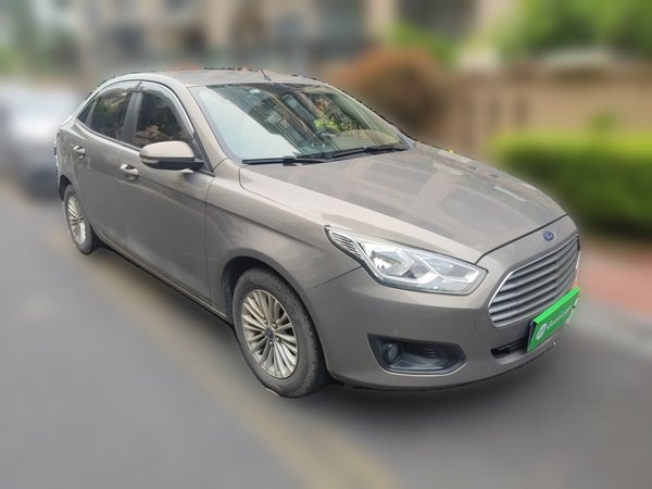 Ford Escort 2015, 96700 км, за 3247 USD