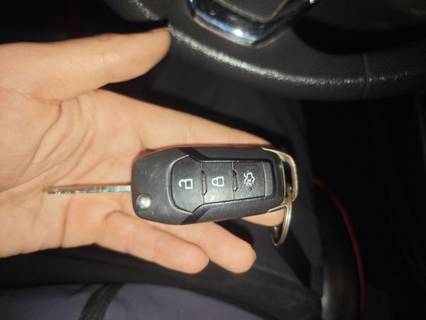 Ford Escort 2015, 74100 км, за 4822 USD - фото 17