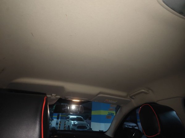 Ford Escort 2015, 74100 км, за 4822 USD - фото 15