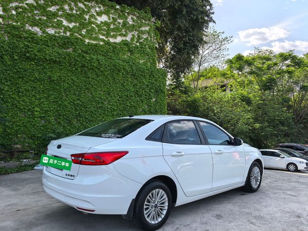 Ford Escort 2015, 109900 км, за 5209 USD - фото 7