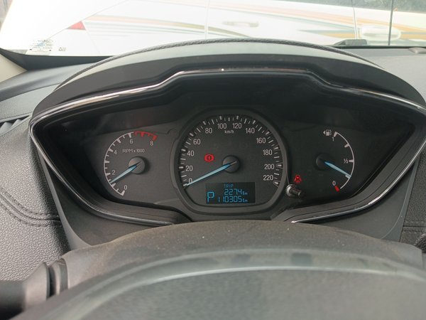 Ford Escort 2015, 110300 км, за 4801 USD - фото 15