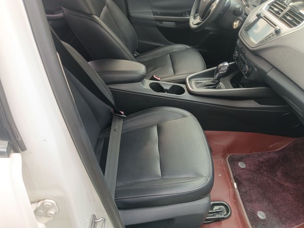 Ford Escort 2015, 110300 км, за 4801 USD - фото 23