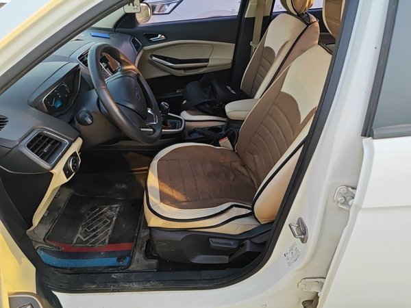 Ford Escort 2015, 123600 км, за 3020 USD - фото 16