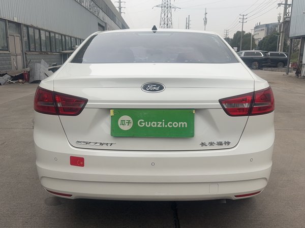 Ford Escort 2015, 126300 км, за 4517 USD - фото 7