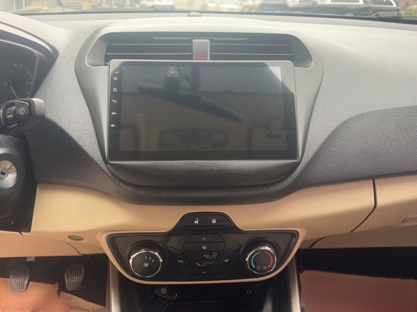 Ford Escort 2015, 126300 км, за 4517 USD - фото 28