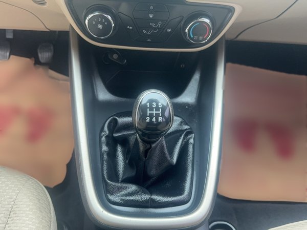 Ford Escort 2015, 126300 км, за 4517 USD - фото 27