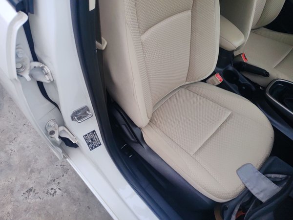 Ford Escort 2015, 126300 км, за 4517 USD - фото 30