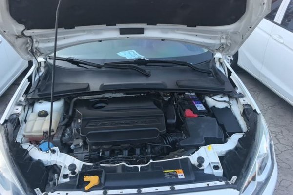 Ford Escort 2015, 134500 км, за 5645 USD - фото 24