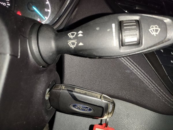 Ford Escort 2015, 148100 км, за 5626 USD - фото 19