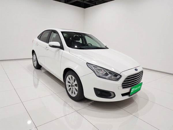 Ford Escort 2015, 148500 км, за 4880 USD