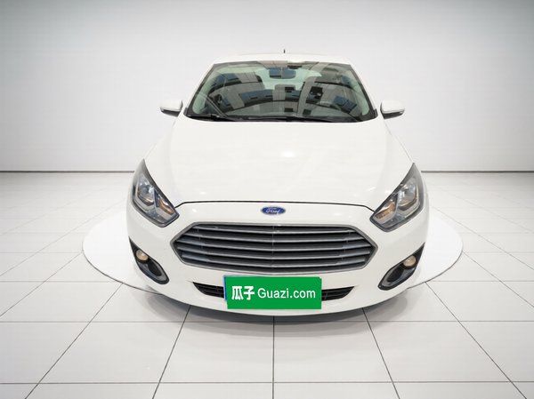 Ford Escort 2015, 185500 км, за 5235 USD