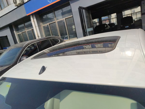 Ford Escort 2015, 185500 км, за 5235 USD - фото 11