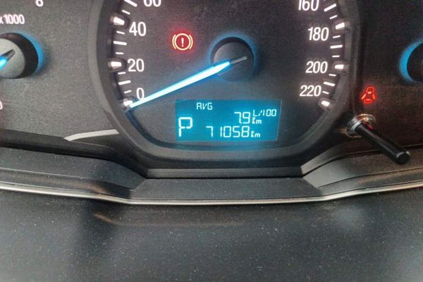 Ford Escort 2015, 71000 км, за 3300 USD - фото 12
